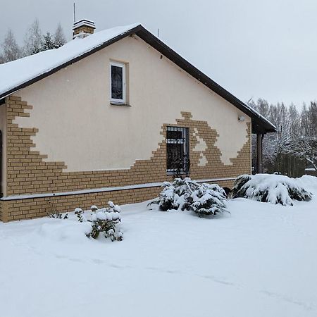 Hotel Viesu Maja "Osmany" à Dvarci Extérieur photo